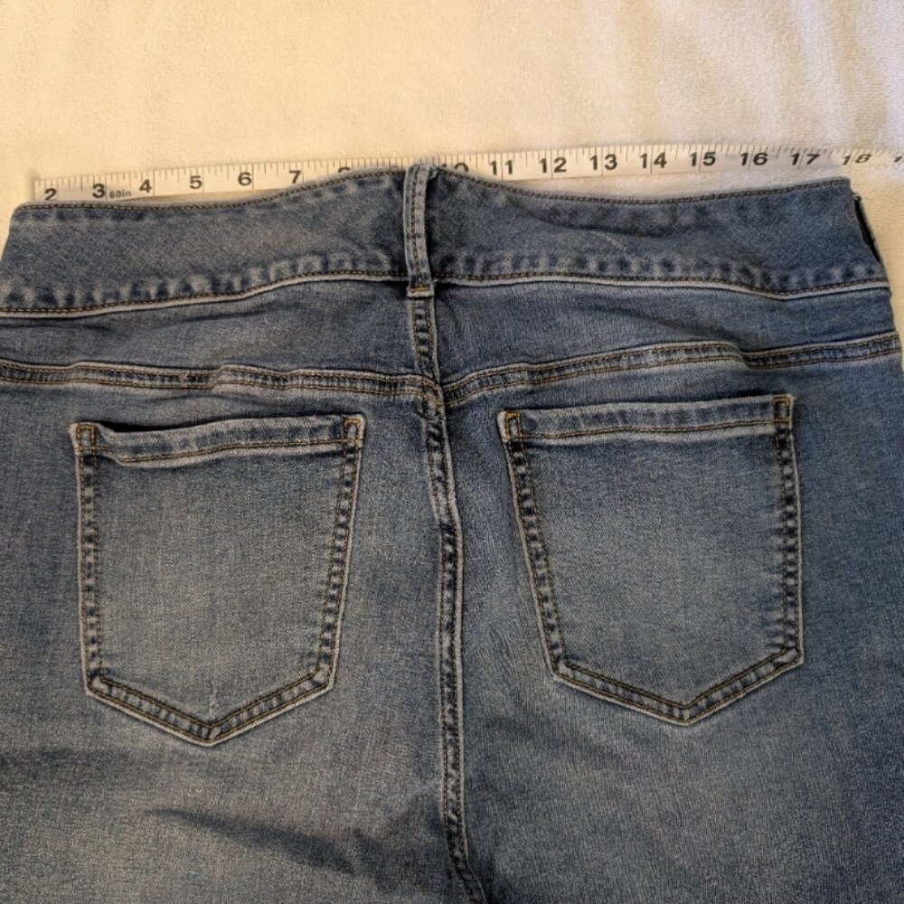 Torrid Feel The Fit Jegging - Picture 6 of 6